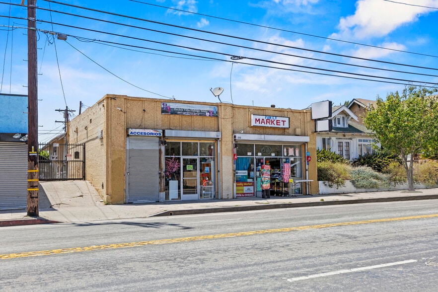 More Photos Of 2815 S Western Ave, Los Angeles Storefront Retail Residential For Sale
