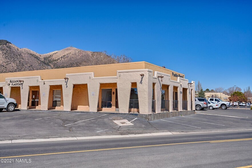 More Photos Of 2724 E Lakin Dr, Flagstaff Office For Lease