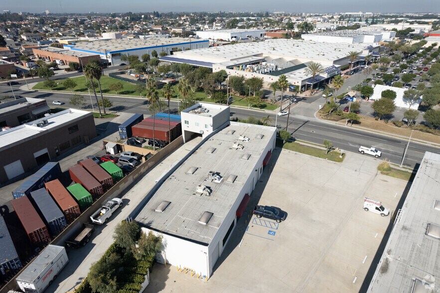 More Photos Of 22353 S Western Ave, Torrance Flex For Lease