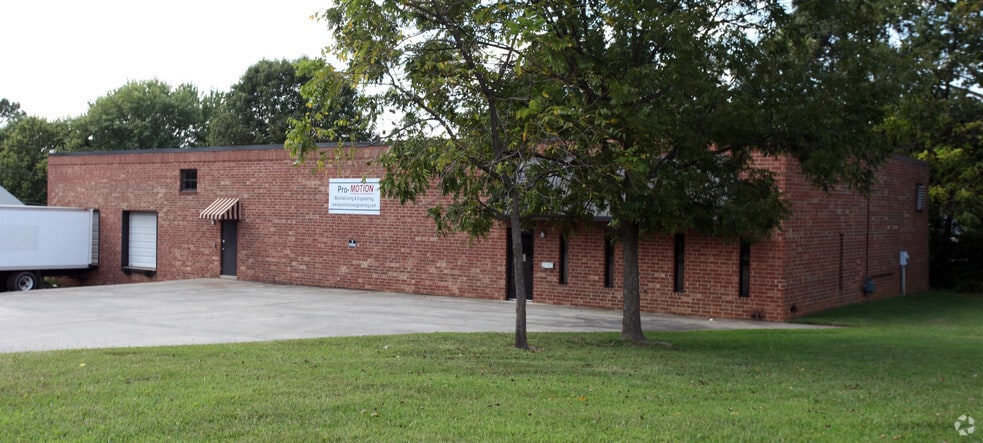 More Photos Of 308 Burton Ave, High Point Warehouse For Sale