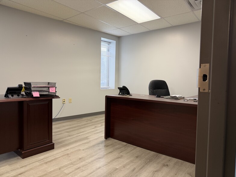 More Photos Of 1200 Morgantown Ave, Fairmont Warehouse For Sale