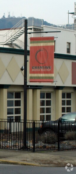 More Photos Of 725 SE Lane Ave, Roseburg Office For Sale