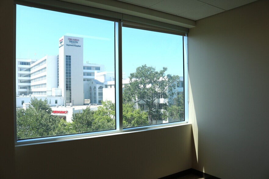 More Photos Of 625 6th Ave S, Saint Petersburg Medical For Sale