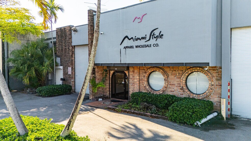 More Photos Of 7480 NW 52nd St, Miami Warehouse For Sale