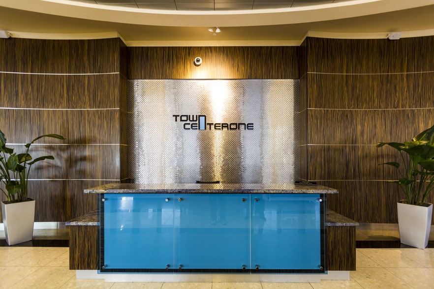 More Photos Of 8950 SW 74th Ct, Miami Office For Lease