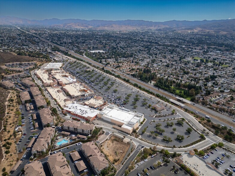 More Photos Of 1685 Simi Town Center Way, Simi Valley Unknown For Lease