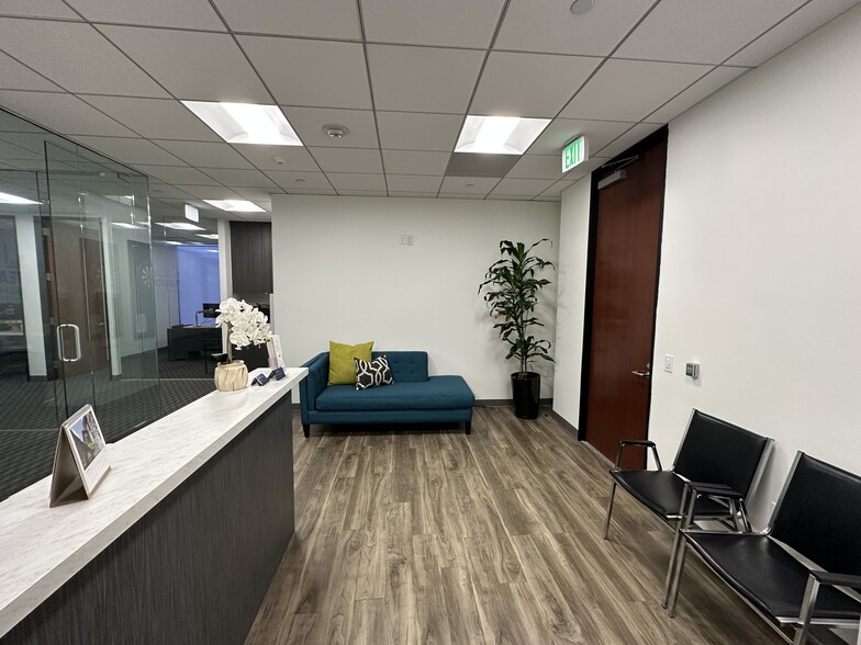 More Photos Of 535 N Brand Blvd, Glendale Office For Lease