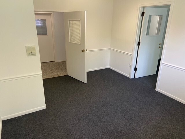 More Photos Of 25975-25980 N Diamond Lake Rd, Mundelein Medical For Lease