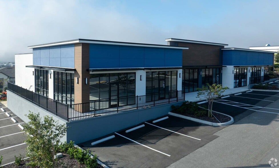 More Photos Of 2357 E Highway 50, Clermont Storefront Retail Office For Lease