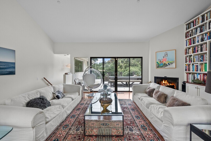 More Photos Of 10697 Calle Quebrada, Goleta Land For Sale