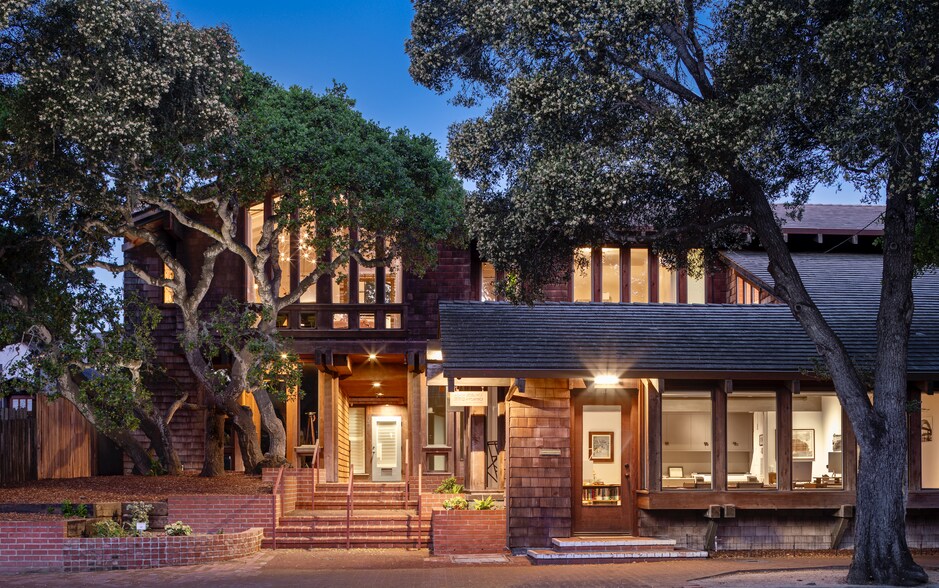 More Photos Of San Carlos NW Of 8th Ave, Carmel Storefront Retail Residential For Lease