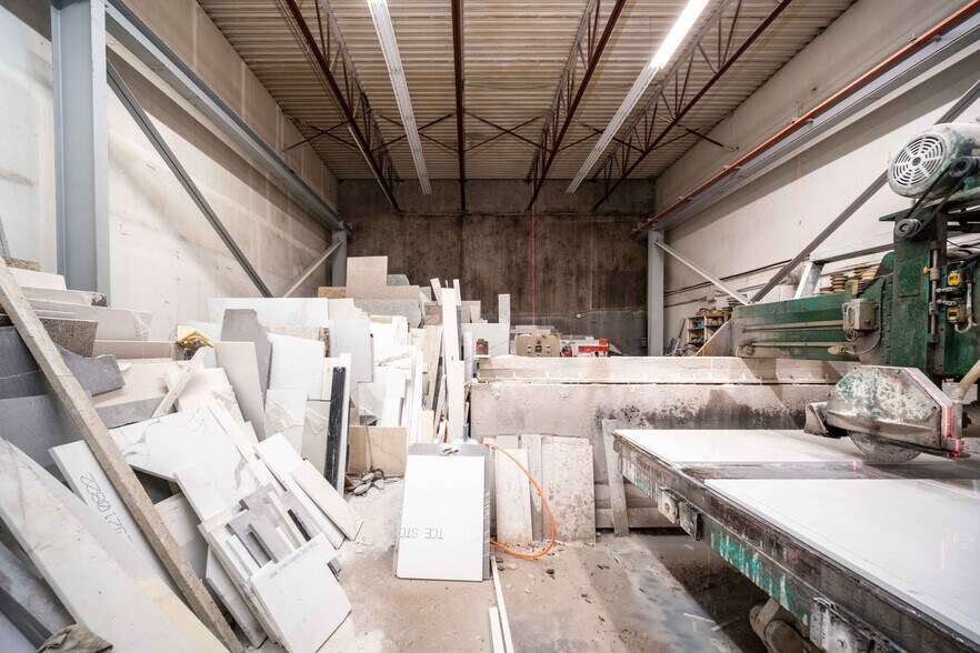 More Photos Of 12671 Bathgate Way, Richmond Warehouse For Sale