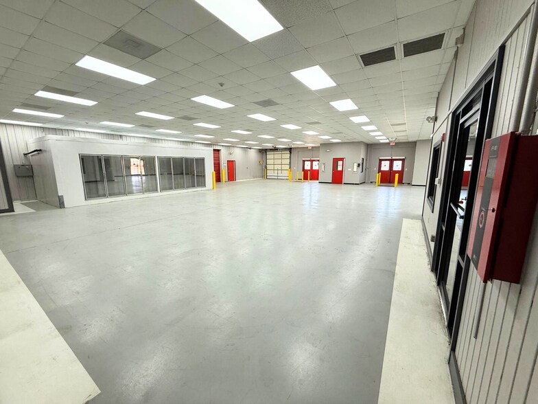 More Photos Of 2501 E President St, Savannah Food Processing For Lease