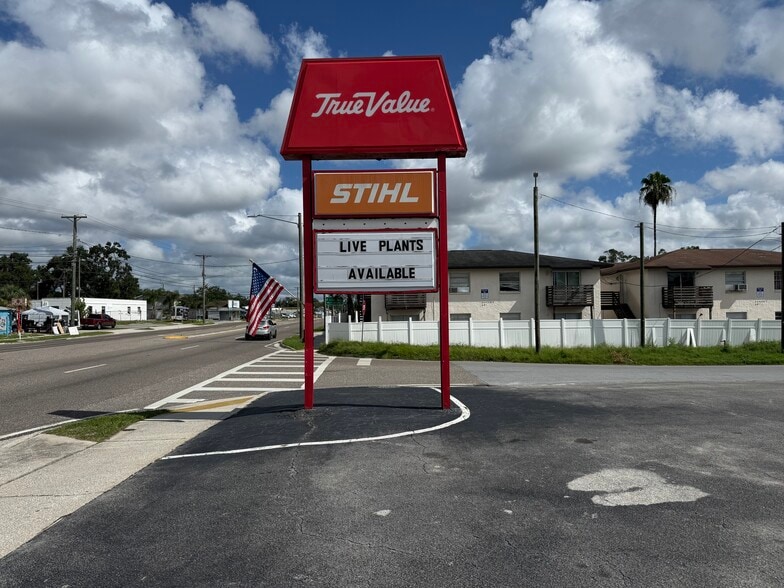 More Photos Of 9513 N Nebraska Ave, Tampa Industrial For Sale