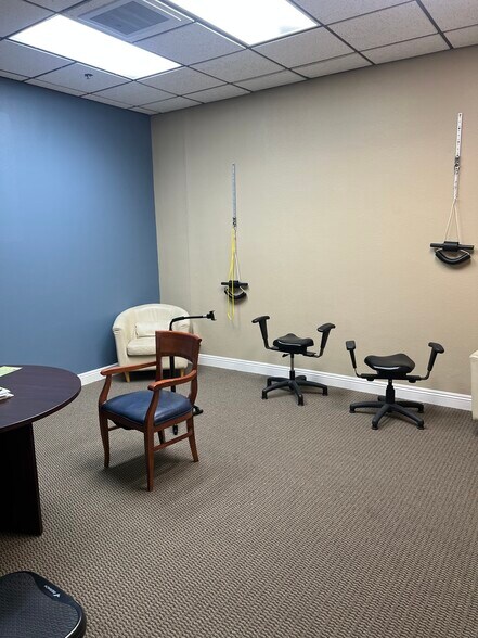 More Photos Of 1750 California Ave, Corona Unknown For Lease