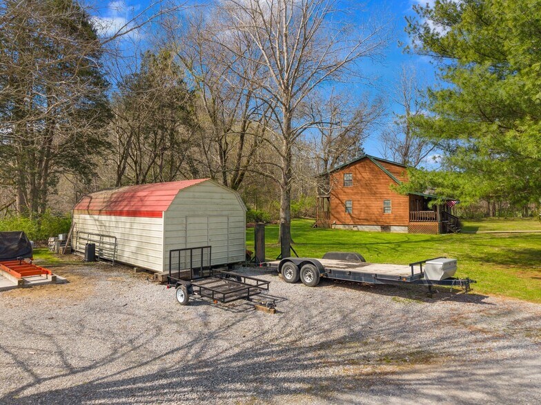 More Photos Of 141 Lower Bogard Rd, Newport Trailer Camper Park For Sale