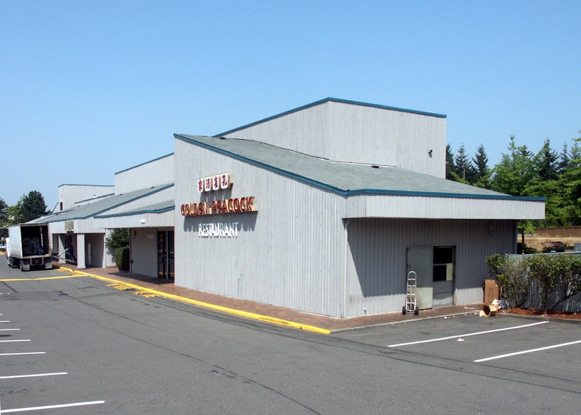 More Photos Of 14410-14412 SE Petrovitsky Rd, Renton Freestanding For Lease