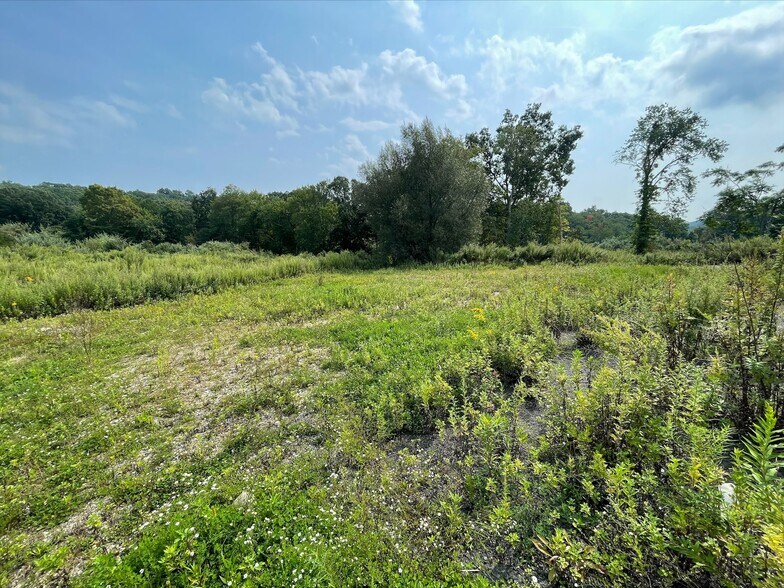 More Photos Of 140 Oxford Rd, Oxford Land For Sale