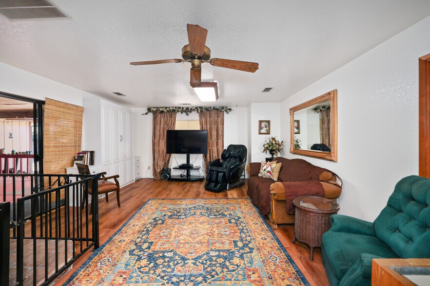More Photos Of 13765 Lisa Way, Red Bluff Assisted Living For Sale