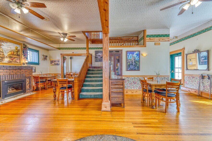 More Photos Of 512 Royal Gorge Blvd, Canon City Restaurant For Sale