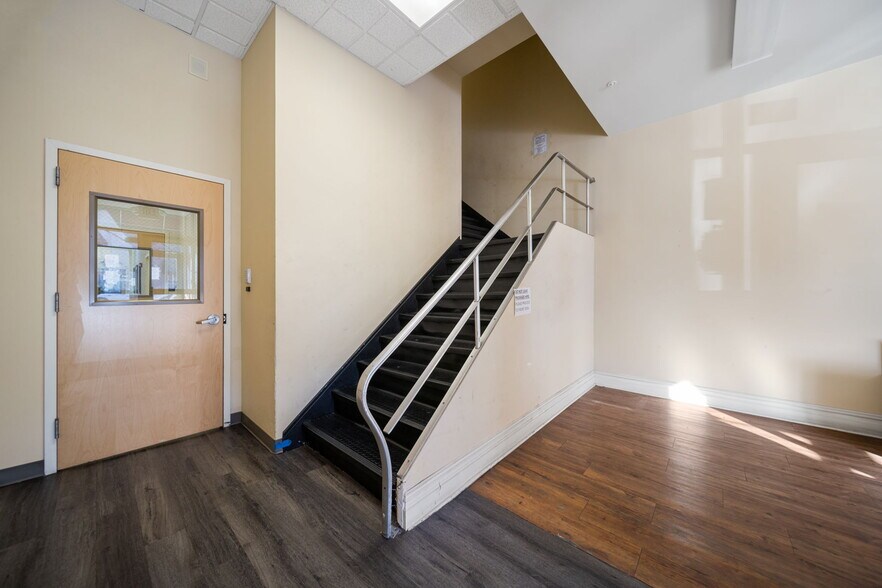 More Photos Of 2535 John F Kennedy Blvd, Jersey City Medical For Sale