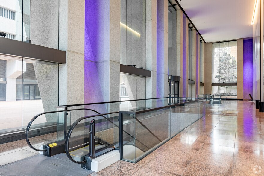 More Photos Of 675 W Peachtree St NW, Atlanta Office For Lease