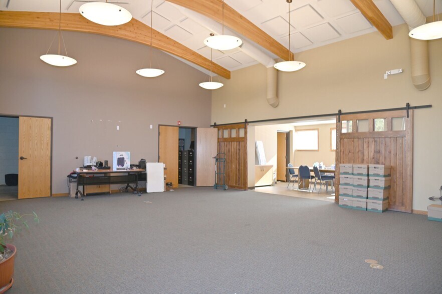 More Photos Of 7375 Samuel Dr, Denver Specialty For Sale