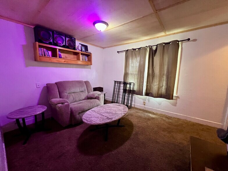 More Photos Of 2502 Pine Ave, Mattoon Apartments For Sale