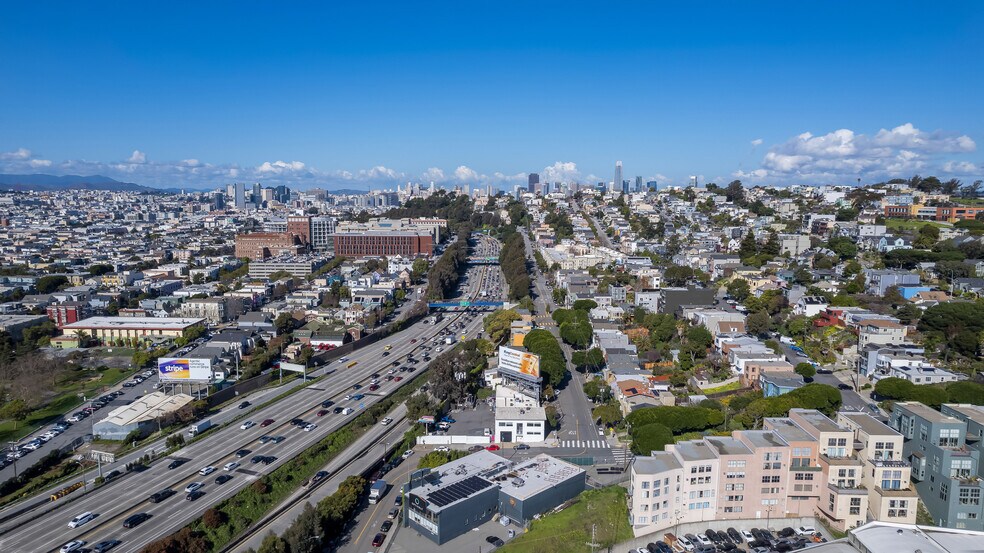 More Photos Of 2300 26th St, San Francisco Warehouse For Lease