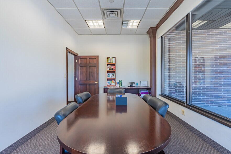 More Photos Of 1003-1031 McBride Ave, Woodland Park Medical For Sale