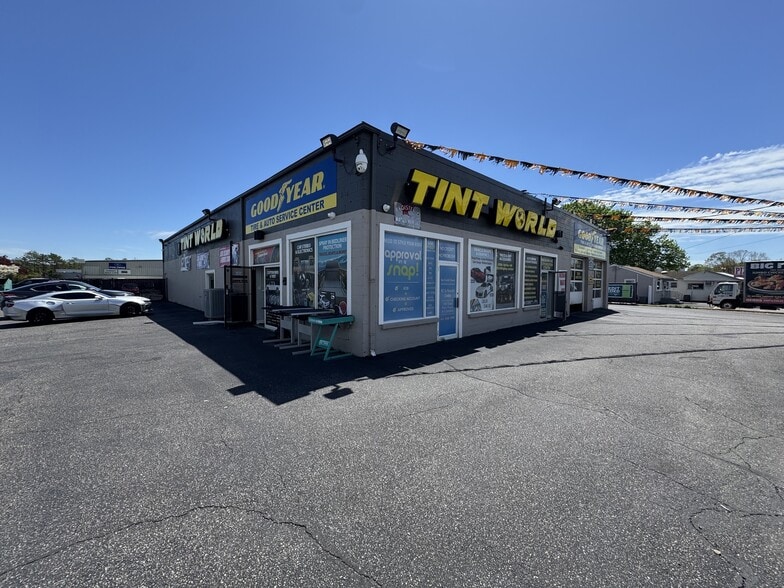 More Photos Of 3165 Route 112, Medford Auto Repair For Sale