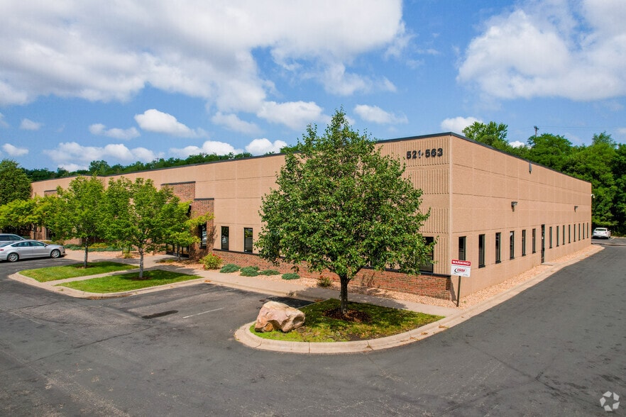 Primary Photo Of 521-563 Phalen Blvd, Saint Paul Coworking Space