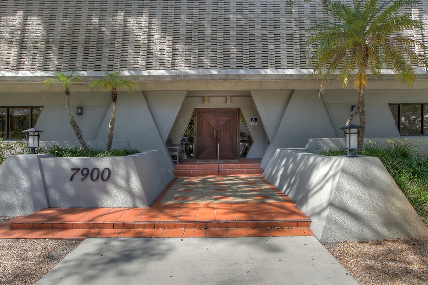 More Photos Of 7910 SW 57th Ave, South Miami Office Residential For Lease