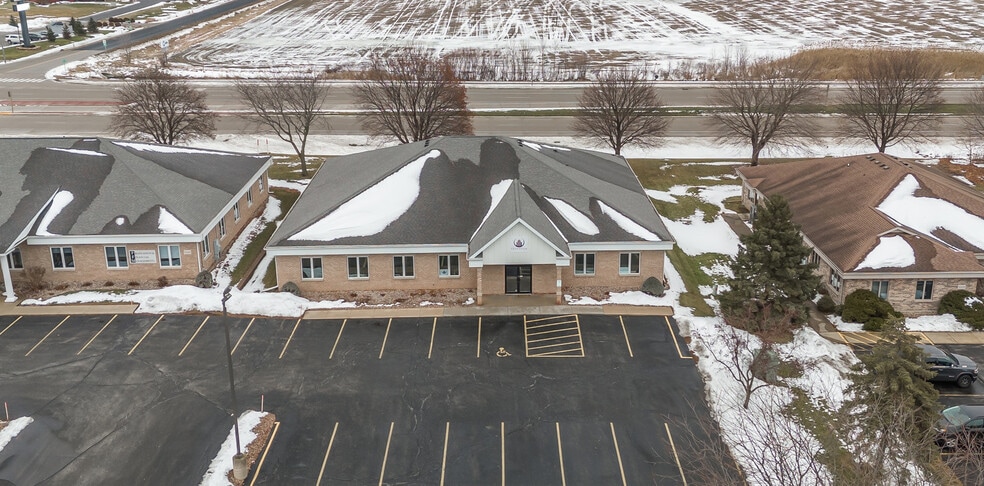 Primary Photo Of W6180 Aerotech Dr, Appleton Office For Sale