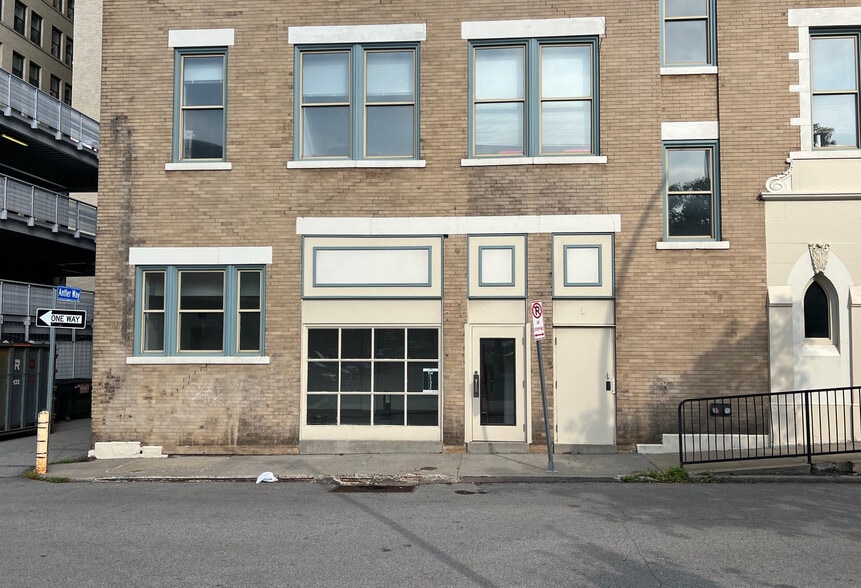 More Photos Of 6022-6024 Penn Ave, Pittsburgh Office For Lease