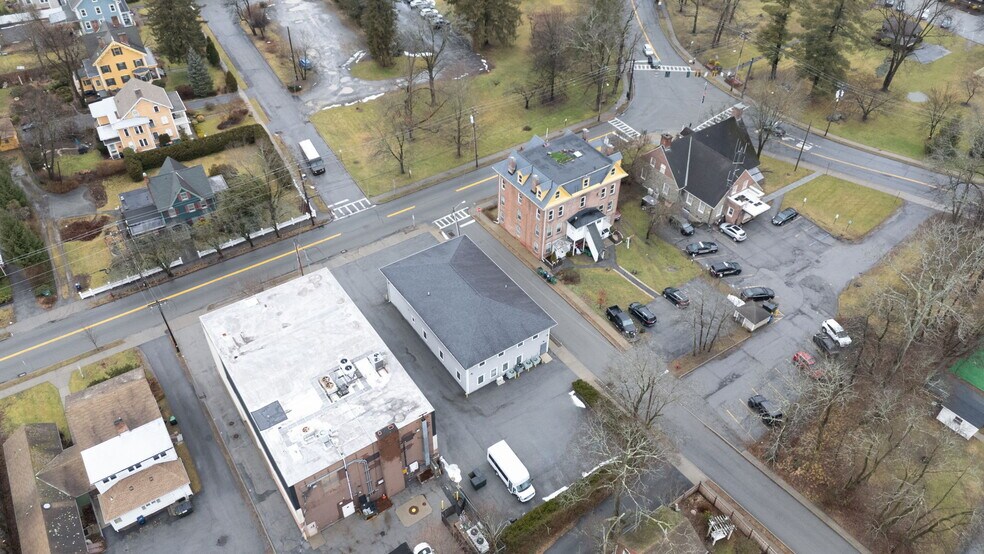 More Photos Of 2622 South Ave, Wappingers Falls Office For Sale