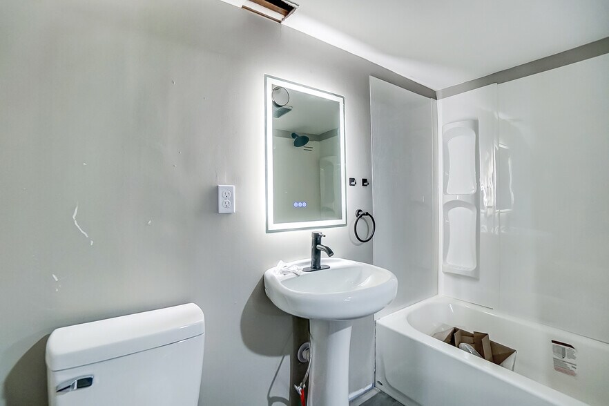 More Photos Of 2124 Saint Michael St, Cincinnati Apartments For Sale