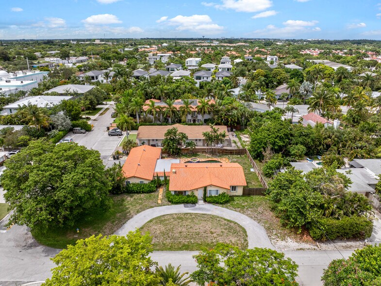 More Photos Of 801 Bond Way, Delray Beach Apartments For Sale
