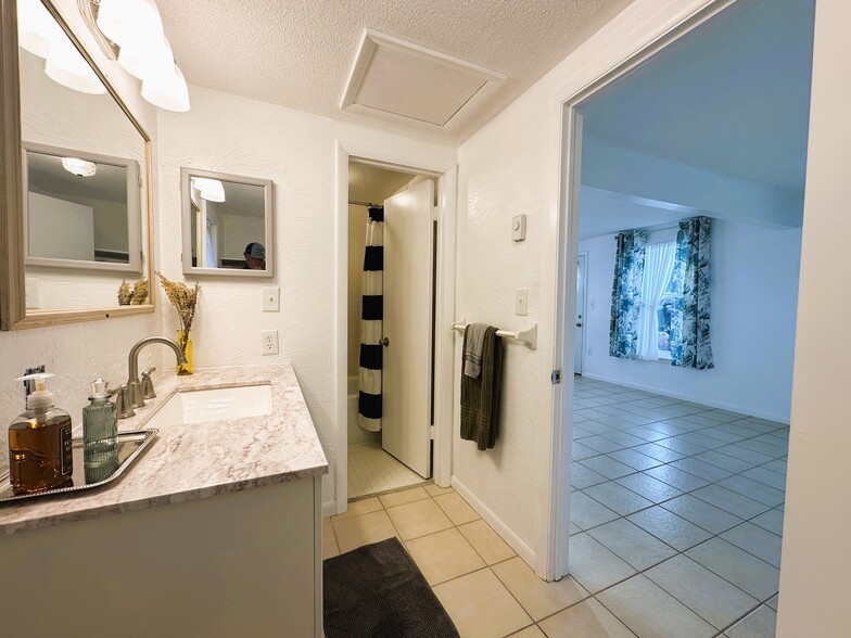 More Photos Of 1854 S Highland Park Dr, Lake Wales Apartments For Sale