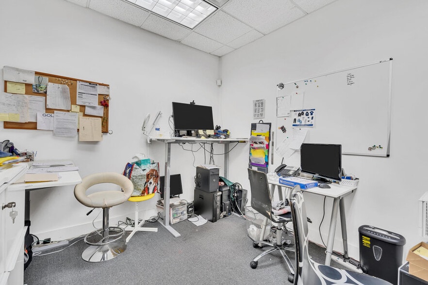 More Photos Of 142 S Livingston Ave, Livingston Unknown For Lease