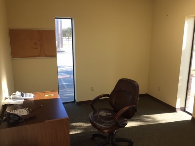 More Photos Of 1959 Saratoga Blvd, Corpus Christi Warehouse For Sale