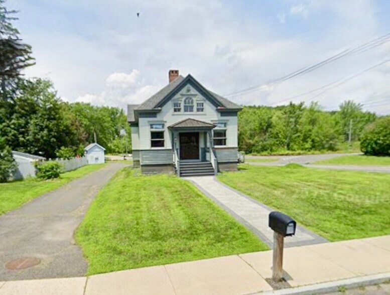 More Photos Of 475 College Hwy, Southwick Office For Sale