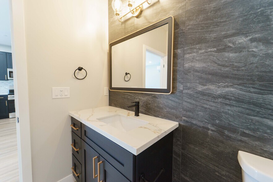 More Photos Of 3363 A St, San Diego Apartments For Sale