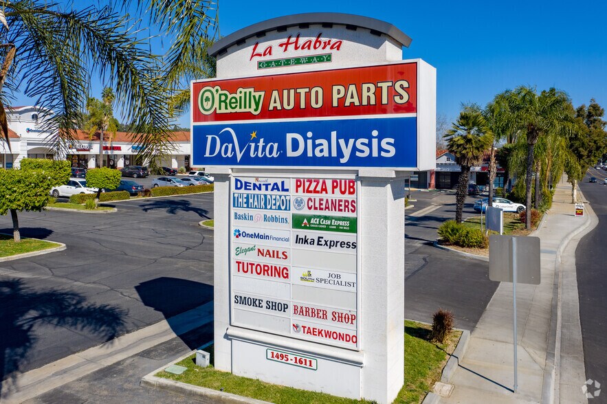 More Photos Of 1471-1651 W Whittier Blvd, La Habra Unknown For Lease