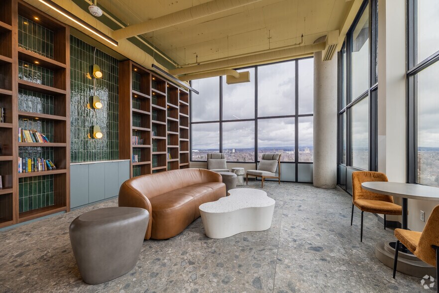 More Photos Of 2140 Baseline, Ottawa Apartments For Lease