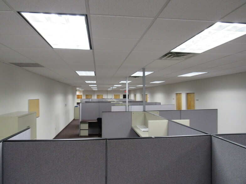 More Photos Of 2850 Brunswick Pike, Lawrenceville Medical For Lease