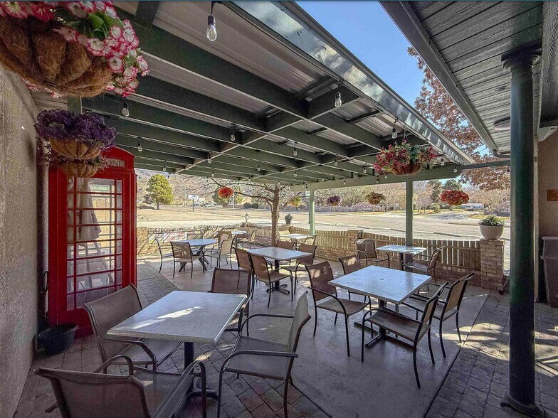 More Photos Of 2203 1st St, Alamogordo General Retail For Sale