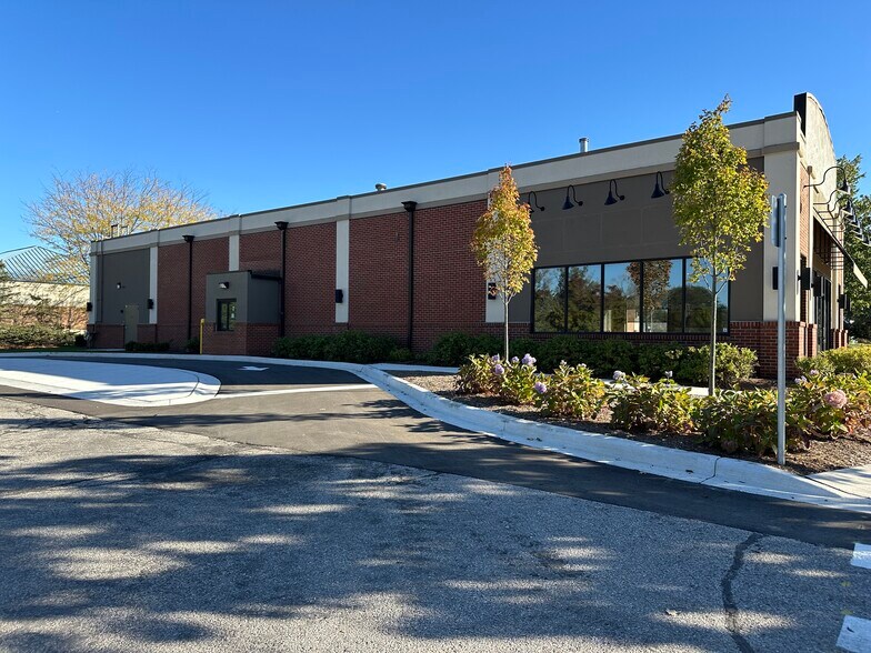 More Photos Of 5340 Jackson Rd, Ann Arbor General Retail For Sale