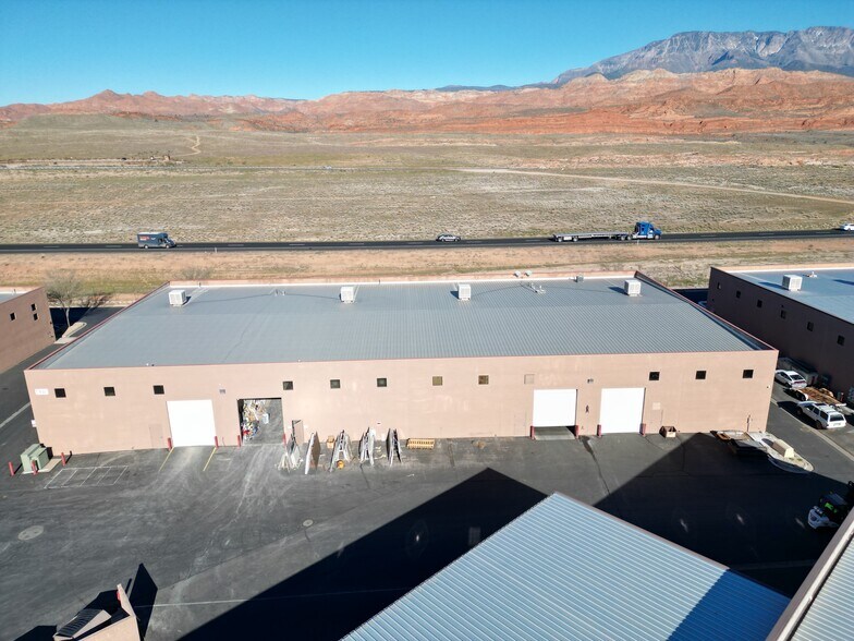 More Photos Of 459 N Old Highway 91, Hurricane Warehouse For Lease