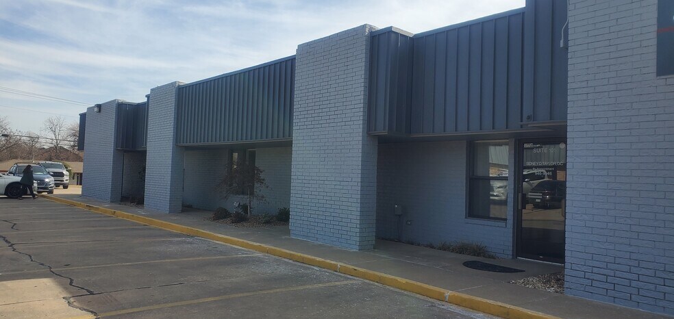More Photos Of 3617 N Meridian Ave, Oklahoma City Office For Sale